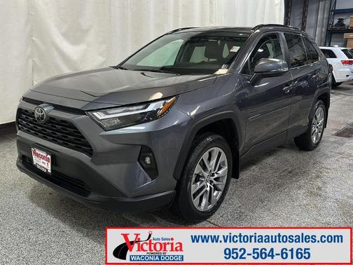 2022 Toyota RAV4 XLE Premium