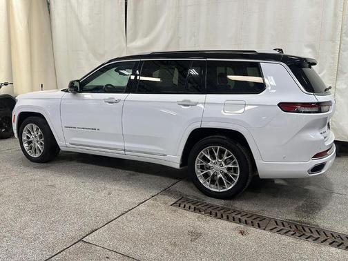 2021 Jeep Grand Cherokee L Summit