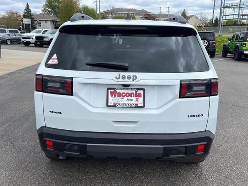 Bright White Clearcoat 2026 Jeep Cherokee LAREDO/LIMITED