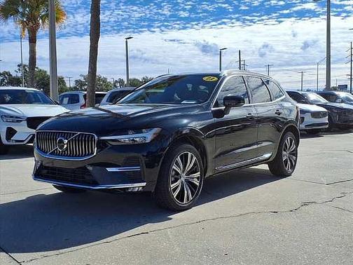 2023 Volvo XC60 Plus