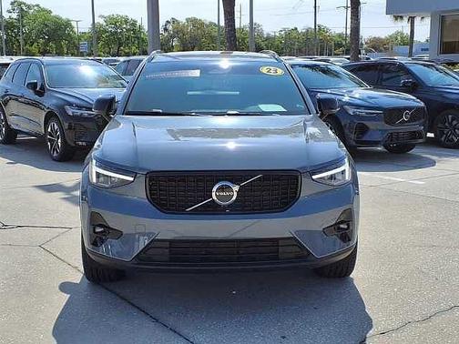 2023 Volvo XC40 Plus