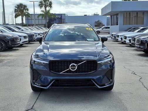 2023 Volvo XC60 Plus