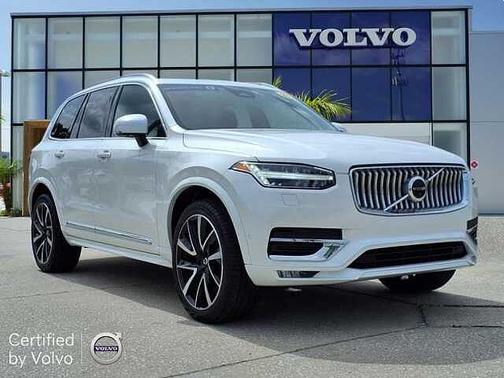 2023 Volvo XC90 Plus