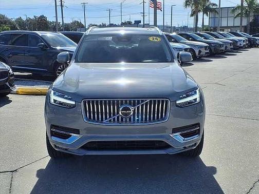 2024 Volvo XC90 Plus