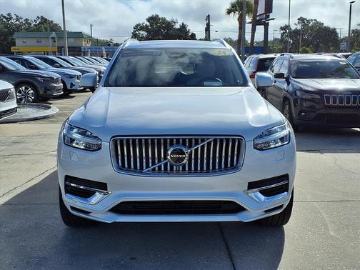 2024 Volvo XC90 Recharge Plug-In Hybrid T8 Plus Bright Theme 6P