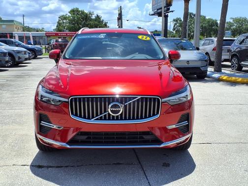 2022 Volvo XC60 B5 Inscription