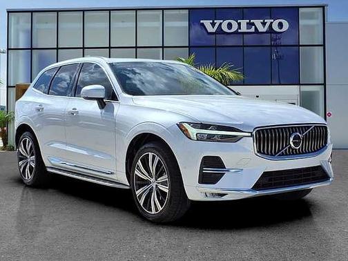 2023 Volvo XC60 Plus