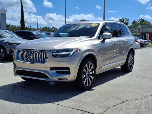 2024 Volvo XC90 B6 Plus Bright Theme 7P