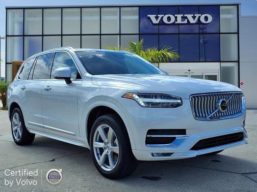 2024 Volvo XC90 B5 Core Bright Theme
