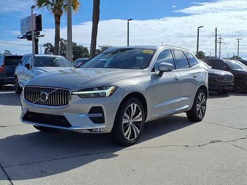 2023 Volvo XC60 Plus