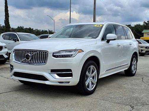 2024 Volvo XC90 Core