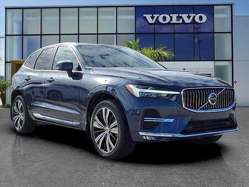 2023 Volvo XC60 Plus