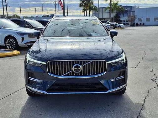 2023 Volvo XC60 Plus