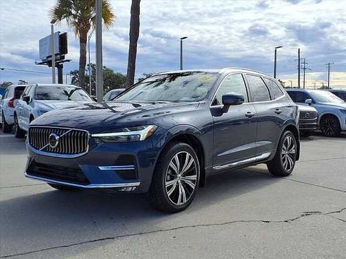 2023 Volvo XC60 Plus
