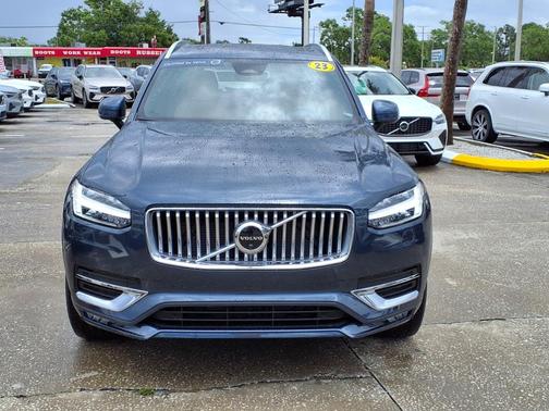 2023 Volvo XC90 B6 Ultimate Bright Theme 7P