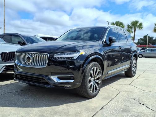 2024 Volvo XC90 B5 Core Bright Theme