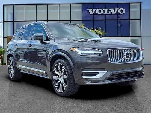 Platinum Grey 2023 Volvo XC90 B6 Ultimate Bright Theme 7P