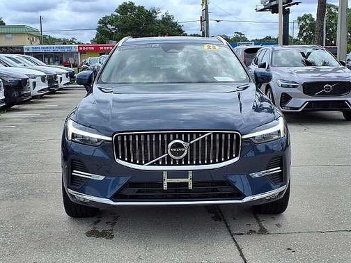 Denim Blue 2023 Volvo XC60 B5 Ultimate Bright Theme