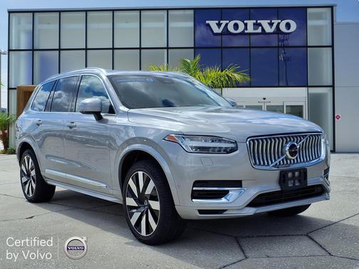 2024 Volvo XC90 Recharge Plug-In Hybrid T8 Plus Bright Theme 7P