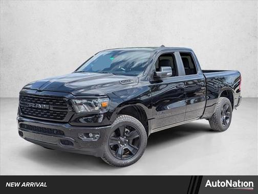 Diamond Black Crystal Pearlcoat 2022 RAM 1500 Big Horn/Lone Star