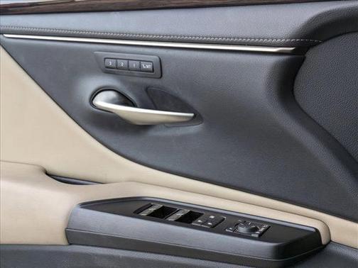 2021 Lexus ES 350 Base