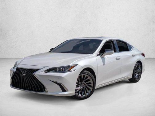 Eminent White Pearl 2025 Lexus ES 300h Luxury