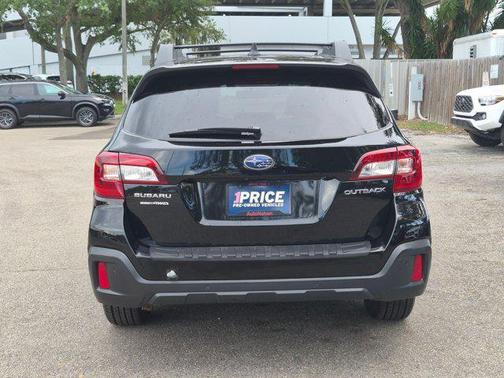 Crystal Black Silica 2019 Subaru Outback 2.5i Limited