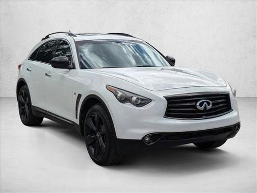 2016 INFINITI QX70 Base