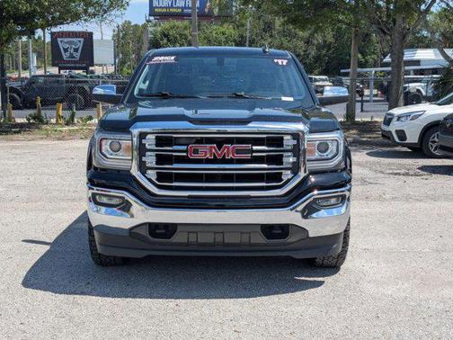 2017 GMC Sierra 1500 SLT