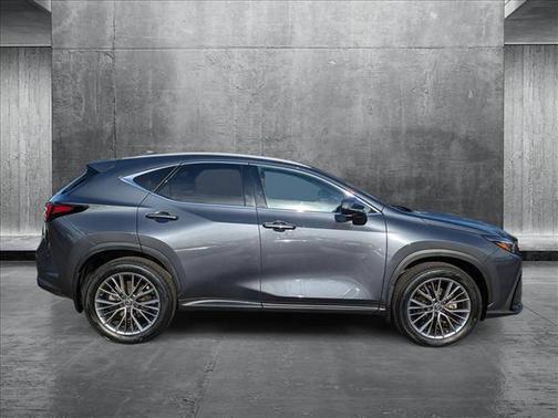 2022 Lexus NX 350h Premium
