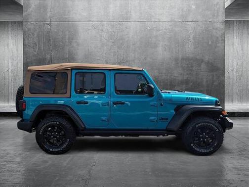 2020 Jeep Wrangler Unlimited Willys 4X4