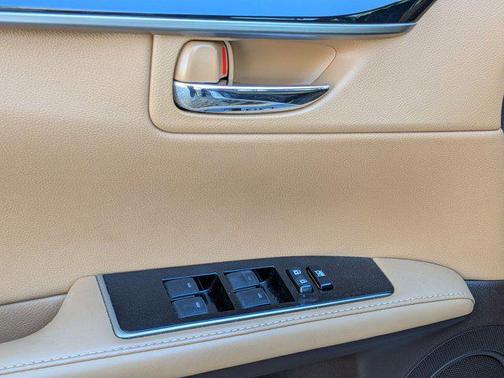 2017 Lexus ES 350 Base