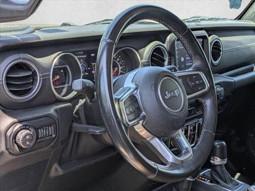 Black Clearcoat 2020 Jeep Gladiator Overland