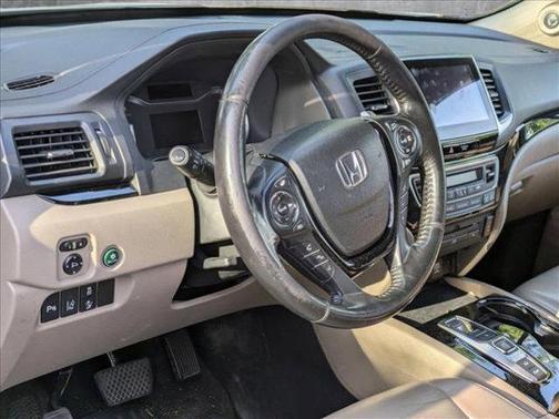 2018 Honda Pilot Touring