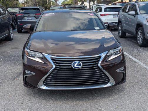 2016 Lexus ES 300h Base