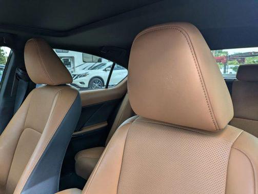 2021 Lexus IS 300 Base