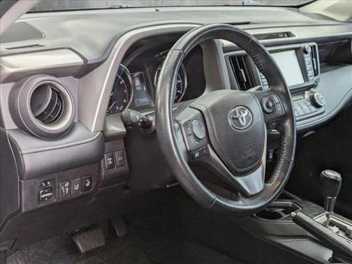 2018 Toyota RAV4 Platinum