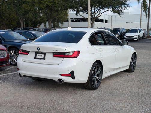 2022 BMW 330 330i