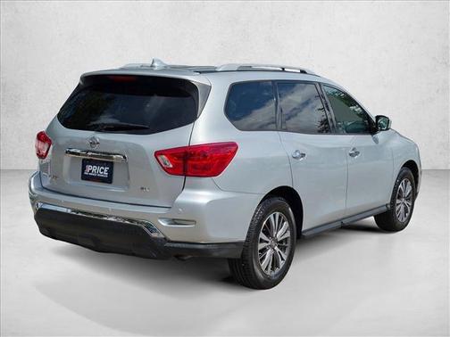 Brilliant Silver Metallic 2019 Nissan Pathfinder SV