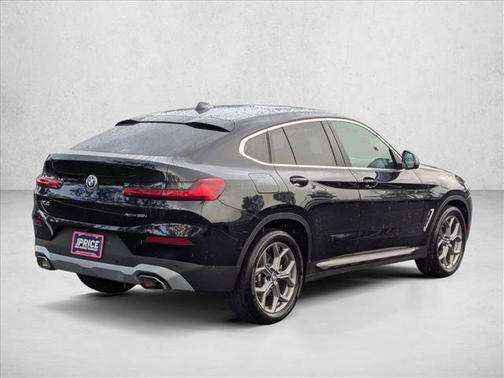 2024 BMW X4 xDrive30i