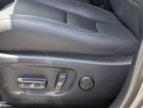 Atomic Silver [Silve 2021 Lexus NX 300 Base