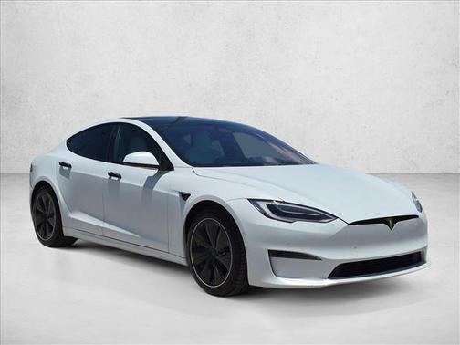 Pearl White Multi-Coat 2022 Tesla Model S Dual Motor All-Wheel Drive