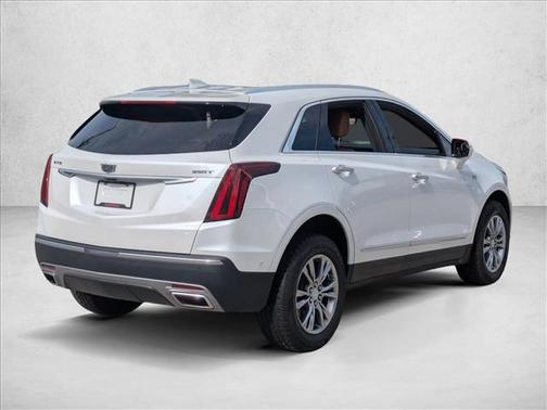 Crystal White Tricoat 2021 Cadillac XT5 Premium Luxury