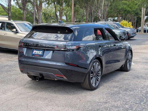 Zadar Grey Premium Metallic 2024 Land Rover Range Rover 3.0L V6 Supercharged HSE