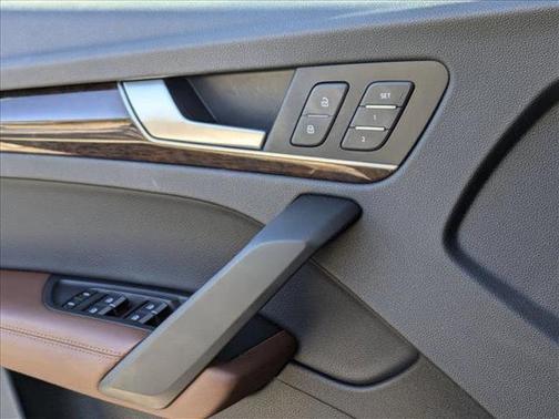 2019 Audi Q5 2.0T Premium Plus