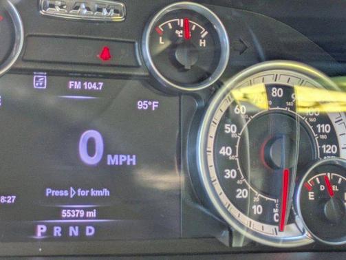 Granite Crystal Metallic Clearcoat 2015 RAM 2500 SLT