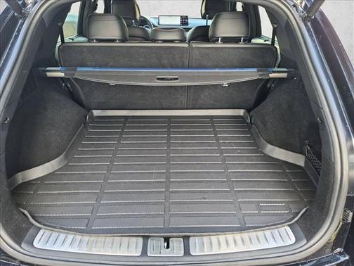 Vik Black 2023 Genesis GV70 2.5T AWD
