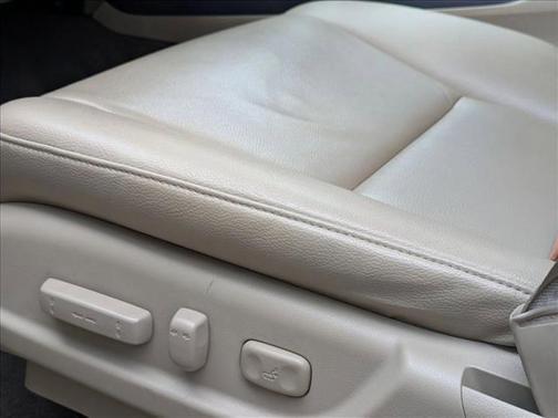 White Diamond Pearl 2018 Acura RDX Base