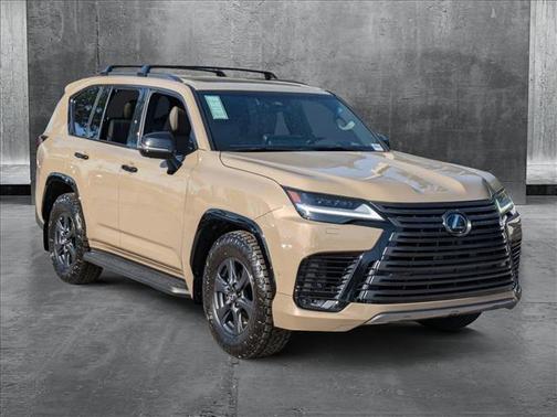 2025 Lexus LX 700h Overtrail