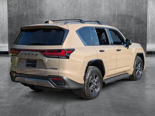 2025 Lexus LX 700h Overtrail